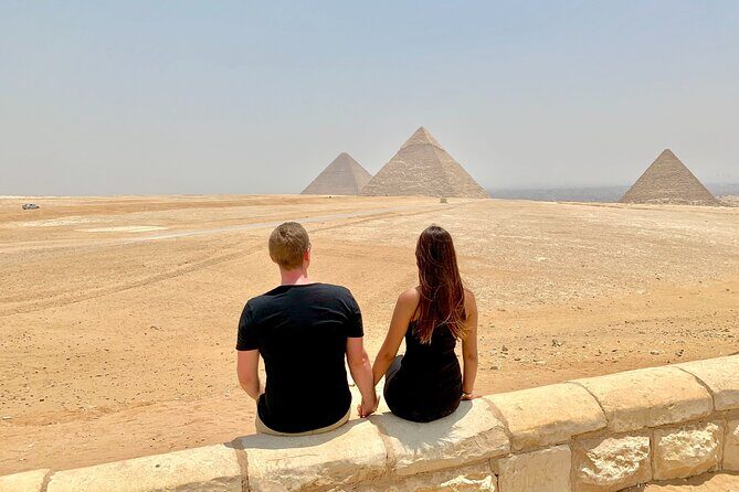 Cairo in a Day : Pyramids, Sphinx, Museum & Lunch From Hurghada - The Included Lunch and Additional Charges