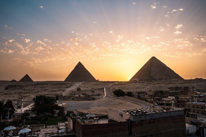 Cairo private day tour from Hurghada with lunch - Who Should Consider This Tour?