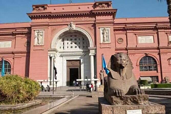 Cairo private tour ( the egyptian museum , Giza pyramids and Sphinx - Who Will Love This Tour?