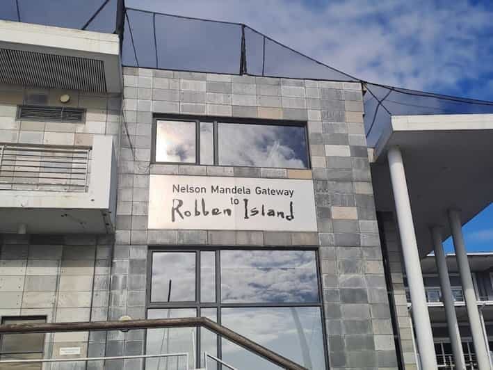 Cape Town: Robben Island Ferry with Prison Ticket and Tour - What to Expect from the Robben Island Tour