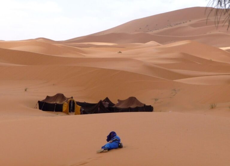 Casablanca: 6 Days Tour Blue City, Fes, Desert & Marrakech - From Mountain Village to Ancient Ruins: The Drive to Fes