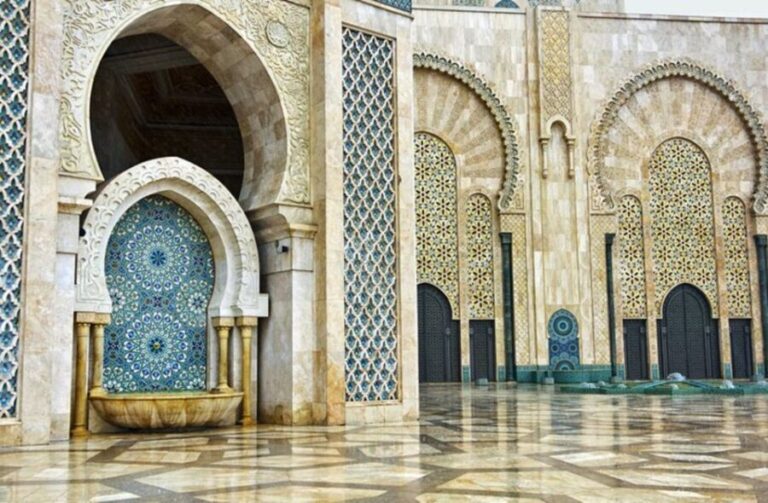 Casablanca City Tour with Hotel Pickup and drop off - Transportation & Group Dynamics