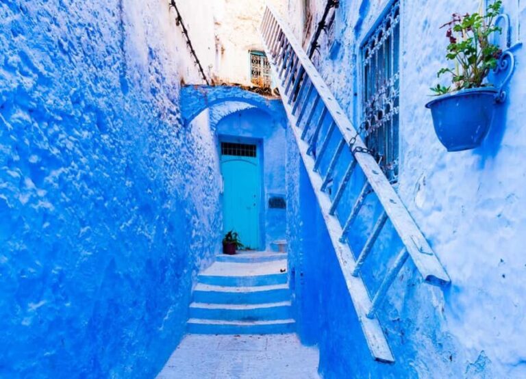 Casablanca : Private 7-Days Tour Via Chefchaouen & Desert - The Blue City: Chefchaouen