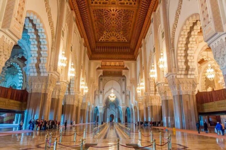 Casablanca: Tour & Guided Mosque Ticket Cruise Excursion - Detailed Breakdown of the Itinerary