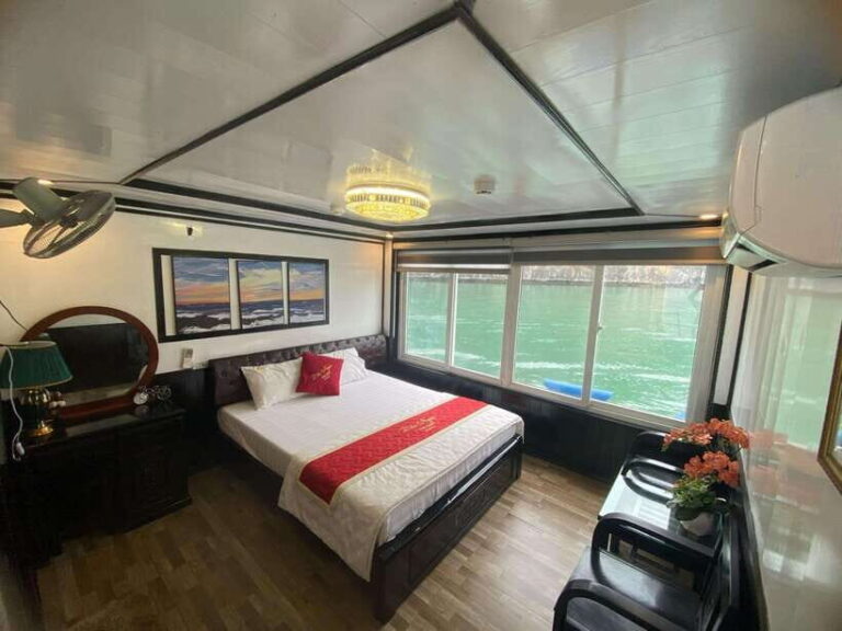 Cat Ba : 2D1N Lan Ha Bay - Ha long Bay - Dau Be Island - The Practical Side: Logistics, Cost, and Comfort
