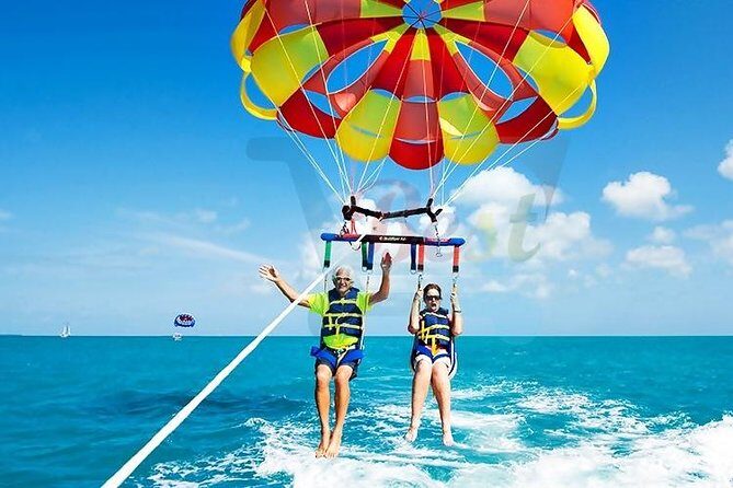 Catamaran Experience to Ile aux cerf: incl: Parasailing, Lunch, GRSE & Transfer - Authentic Experiences and Guest Perspectives