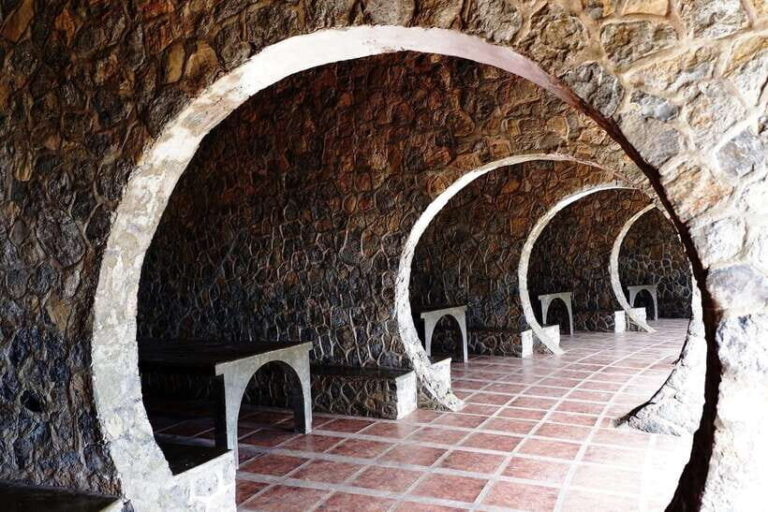 Cebu: Private Panoramic Tour with Dinner - The Dinner Experience
