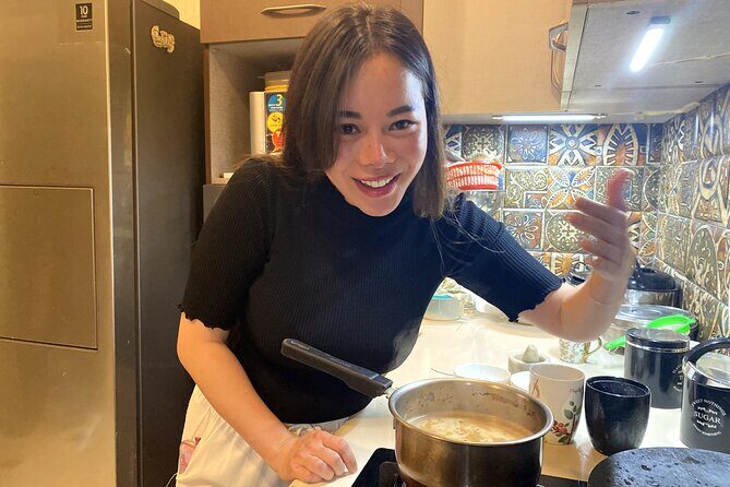 Chai Master Class in an Authentic Indian Home with Food - What Travelers Say