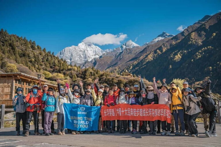 Chengdu: 3-Day Changping Valley-Bipeng Valley Hiking Tour - What Makes This Tour Special