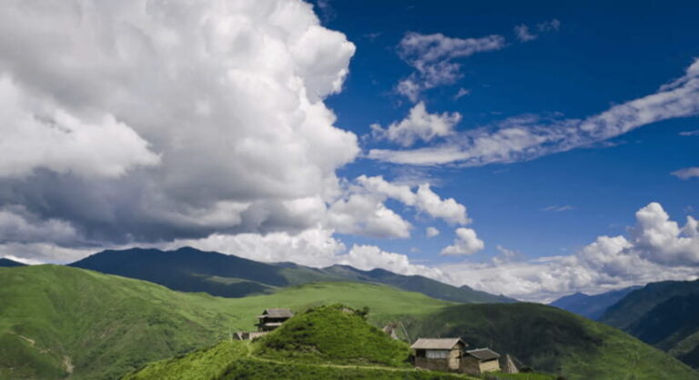 Chengdu 3-Day Self-Guided Jiuzhaigou&Huanglong with Transfer - The Logistics and Value