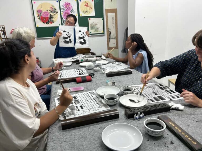 Chengdu: Chinese Calligraphy & Chinese Painting Class - What’s Included and How Does the Class Work?