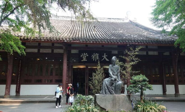 Chengdu: Du Fu Thatched Cottage Museum Ticket for Adult - Who Will Love This Tour?