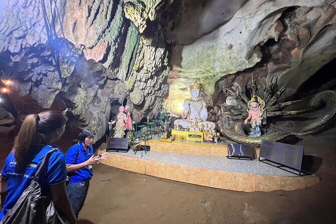 Chiang Mai Day Tour: Chiang Dao Cave and Hill Tribes - Transport and Comfort