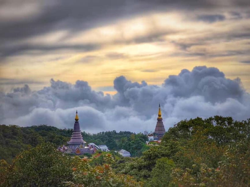 Chiang Mai: Doi Inthanon National Park and Kew Mae Pan Tour - The Itinerary Breakdown: What You’ll Experience