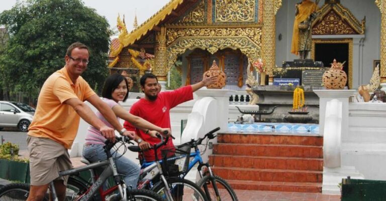 Chiang Mai: Guided Historical City Tour by Bike with Lunch - The Value of the Tour