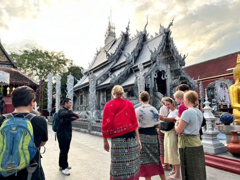 Chiang Mai: Half-Day Old Town Cycling Tour - What Makes This Tour Stand Out?
