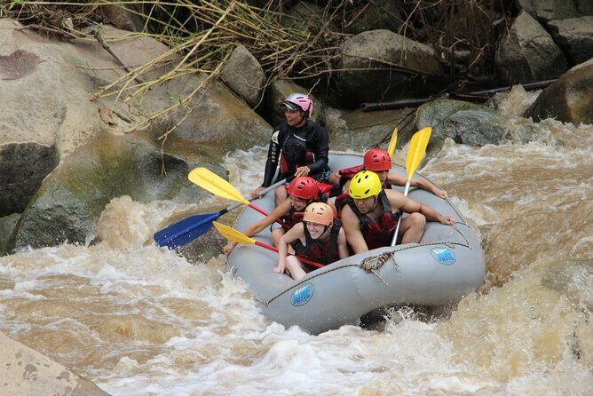 Chiang Mai Rafting in Mae Taeng River with Thai Buffet - What Makes This Tour Stand Out?