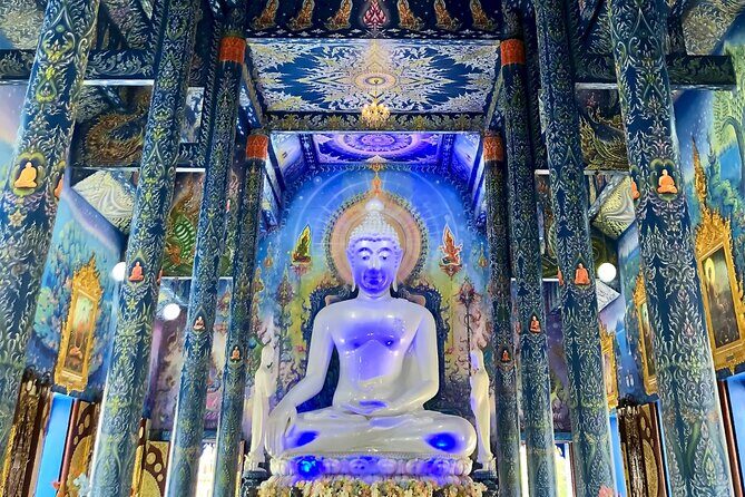 Chiang Mai to Chiang Rai Visit the White, Blue, and Red Temples - How the Experience Feels for Travelers