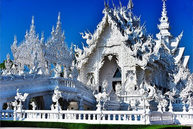 Chiang Rai Temples Private Tour from Chiang Mai - All Inclusive - Practical Details: What to Expect