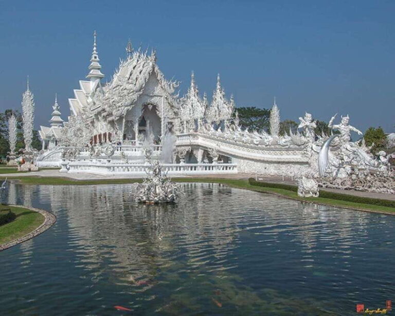 Chiang Rai White, Blue, Red 3 Temples Tour - The Return Journey