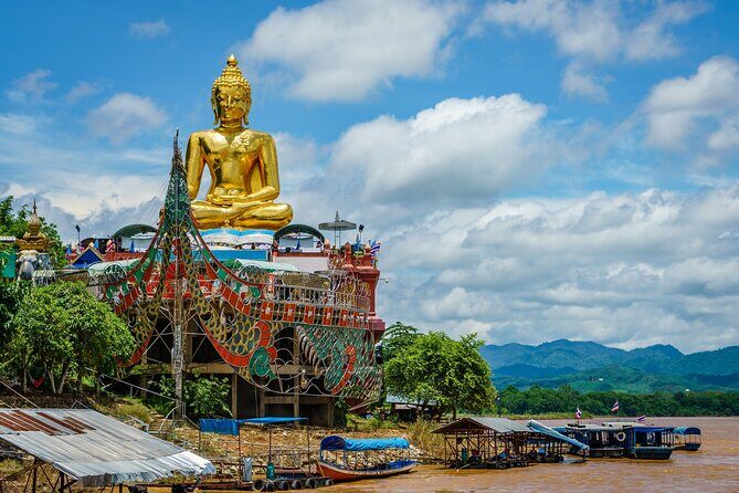 Chiang Rai White Temple, Blue Temple and more from Chiang Mai - Who Should Consider This Tour?