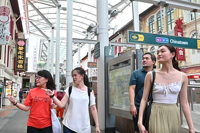 Chinatown Hidden Treasures Local Guided Walking Tour - Group Size, Timing, and Practicalities
