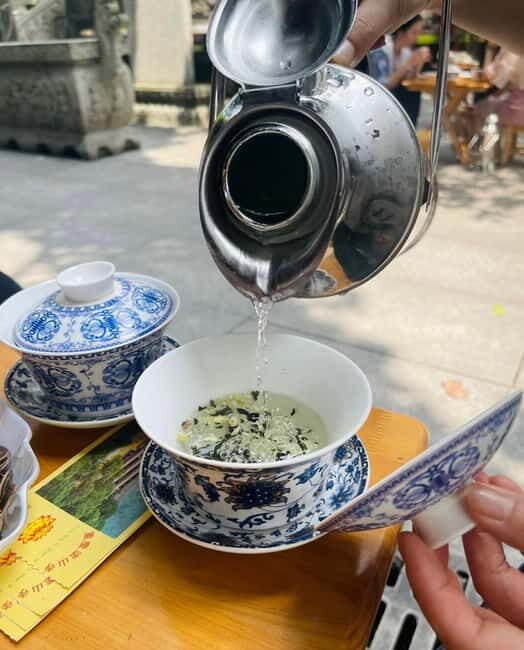 Chongqing Heritage Tour: Hands-on Crafts & Teahouse Visit - The Teahouse Experience
