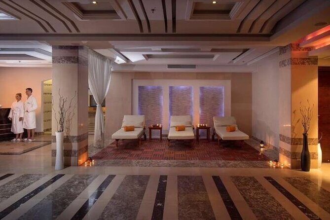 Cleopatra Treatment With Full Body Massage, Jacuzzi & Sauna - The Realities of the Experience