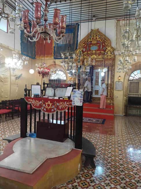 Cochin: Jewish Heritage of Cochin and Muziris Private Tour - Transportation & Group Size