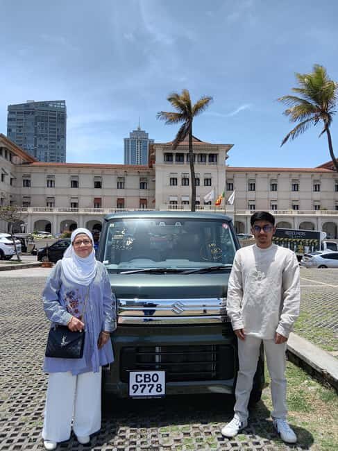 Colombo: City Sightseeing Tour by Car with Driver-Guide - What makes this tour a good value?