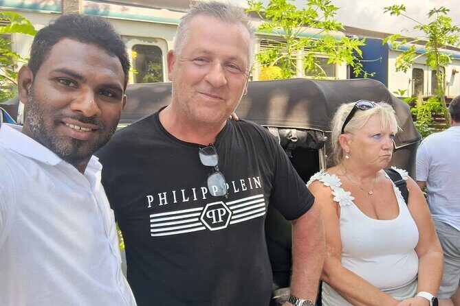 Colombo City Tour by Tuk Tuk Morning OR Evening - All Inclusive - Authentic Experiences and Hidden Gems