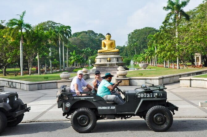Colombo City Tour by War Jeep from Colombo Seaport - From the Eyes of Past Participants
