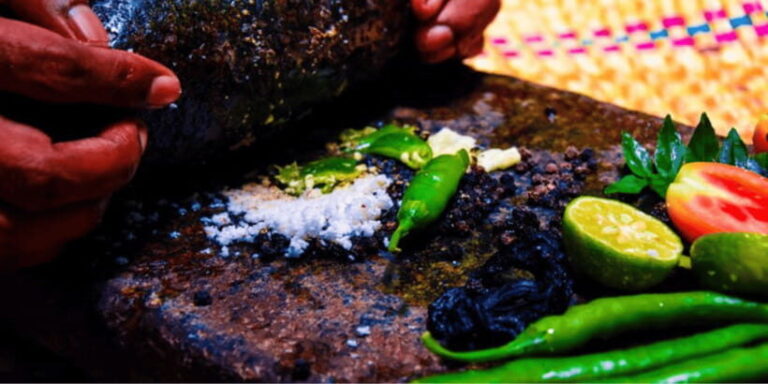 Colombo: Local Market Tour & Cooking Demo with Lunch! - Exploring the Local Market
