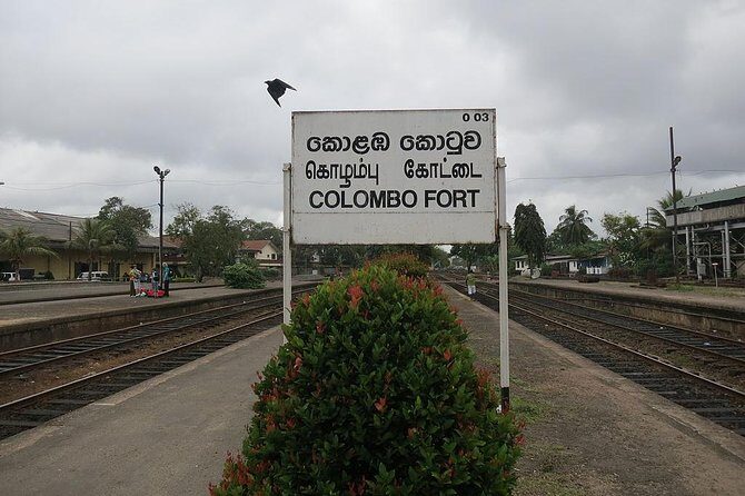 Colombo to Kandy Train Tickets (Reserved Seats) - The Experience: What Makes It Special