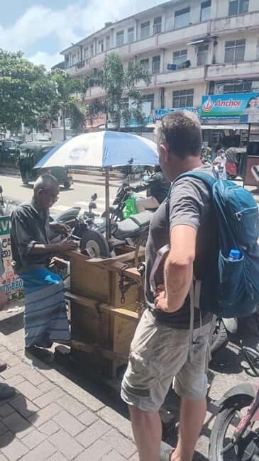Colombo unseen walking tour taste with snacks. - What to Expect: Practical Details