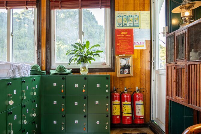 Cong Cruise Full-day Explore Halong Bay - An In-Depth Look at the Itinerary