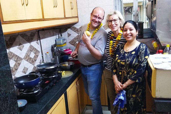 Cooking Demo + Lunch/Dinner and interaction with an Indian family @ Chez Anjali - FAQ