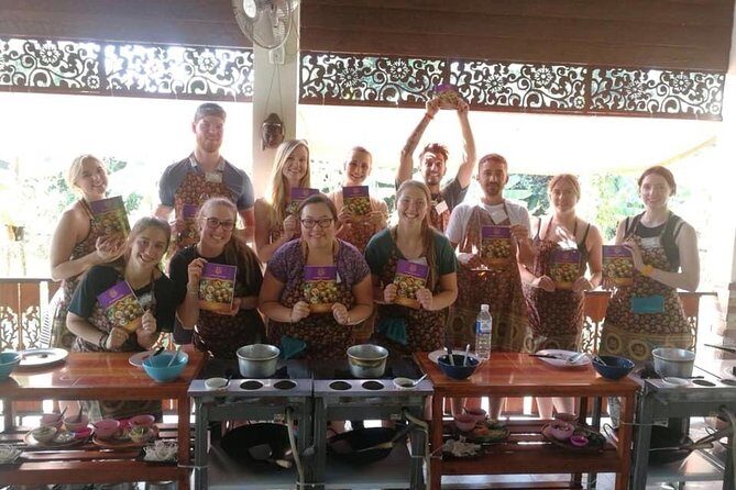Cooking Morning Class Chiang Mai Visit Organic Garden and Market - The Experience: A Step-by-Step Breakdown