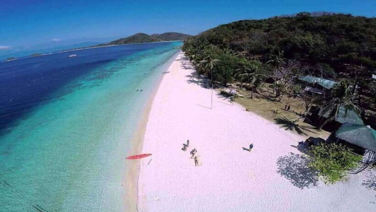 Coron: Full-Day Island Highlights Tour with Lunch - What to Expect: A Day of Natural Marvels