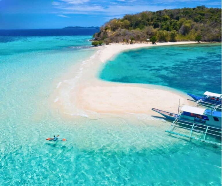Coron: Island Escapade Tour with Lunch - What to Expect on Each Stop