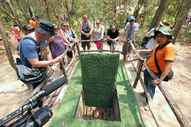 Cu Chi Tunnels Small Group Tour Morning or Afternoon - The Human Element: Guides and Group Size