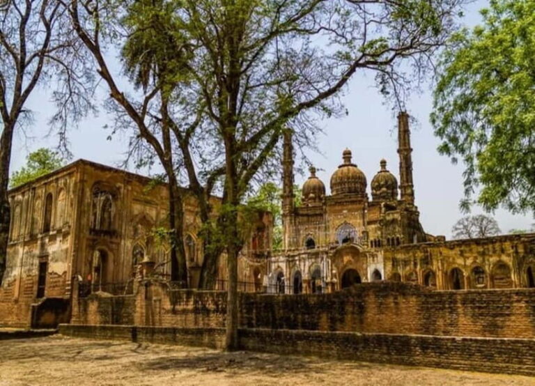 Cultural Walking Tour of Lucknow with Local Snacks - The Itinerary: Walking Through Lucknow’s Living Heritage