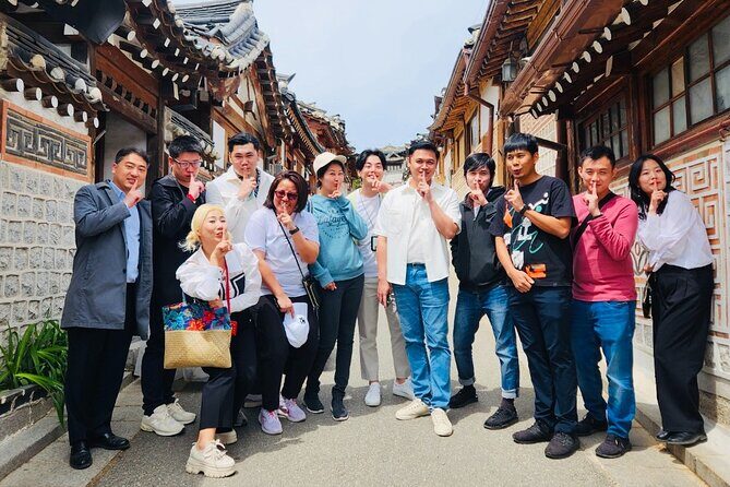 Customizable Seoul Private Tour Palaces Food and Markets - Transportation, Duration, and Practicalities
