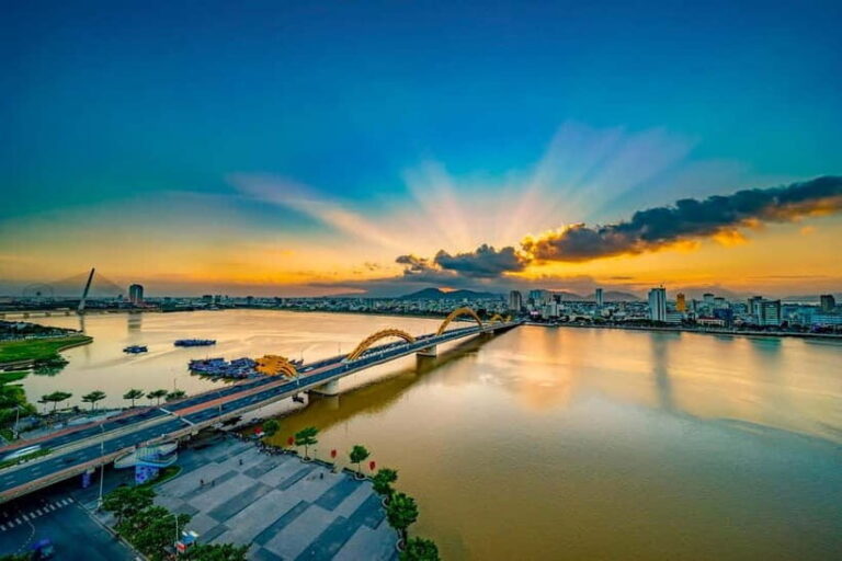 Da Nang: City Guided Tour with Iconic Spots - The Value of Guided Experience