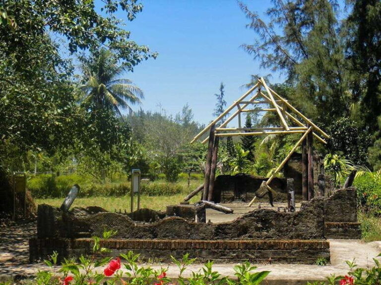 Da Nang: Full-day My Lai Massacre Memory Tour - Transport, Timing, and Group Size