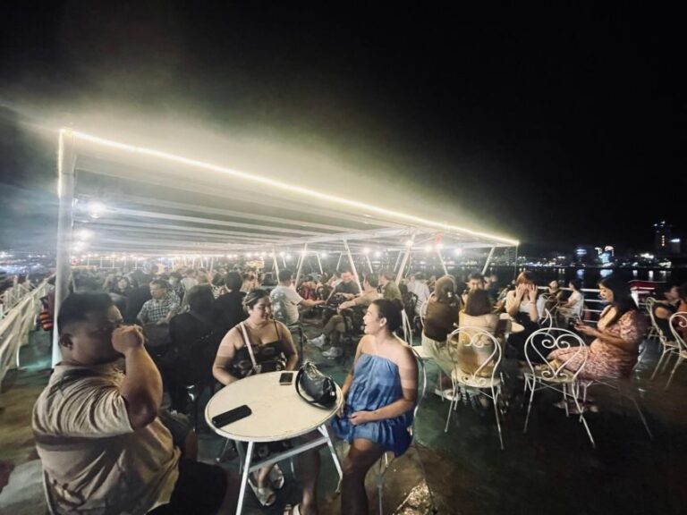 Da Nang: Han River Night Boat Trip with Show on Weekends - What to Expect During the Cruise