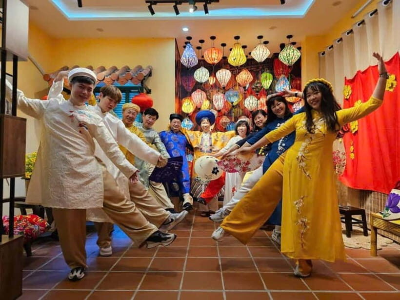 Da Nang: Try on Ao Dai Experience with Ao Dai Show - What’s Included and What’s Not