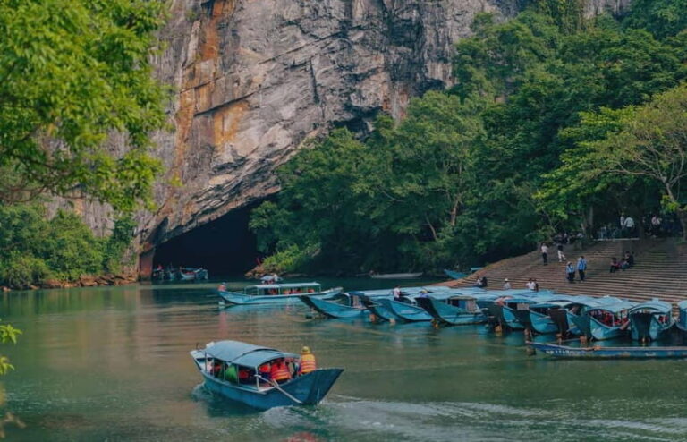 Daily Tour: Phong Nha Cave and Ozo Park - The Itinerary Breakdown