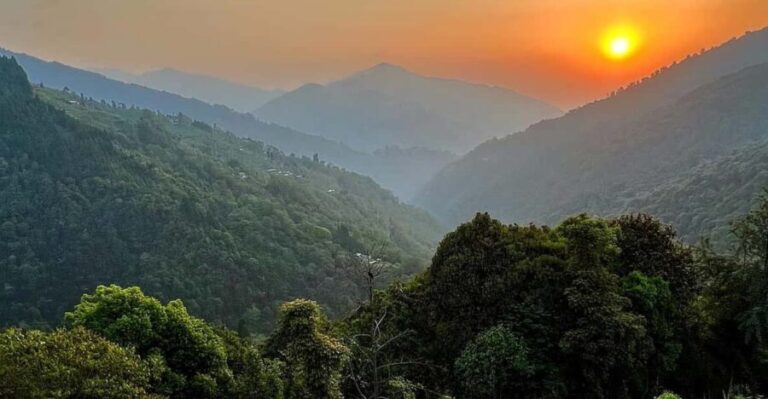 Darjeeling: Tiger Hill Sunrise Hike Guided Day Trip - Who Will Love This Tour?