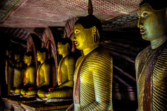 Day Tour from Colombo to Sigiriya, Dambulla & Polonnaruwa. - FAQs
